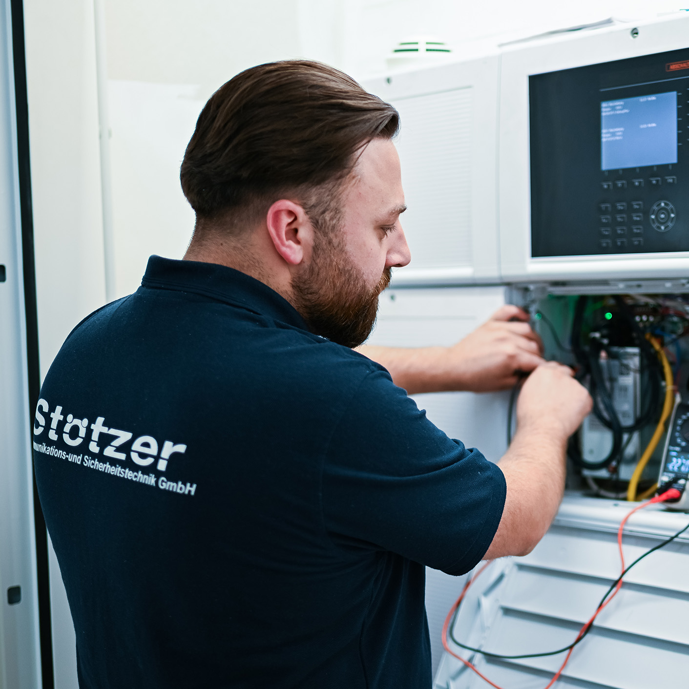 Leistungen https://www.sicherheit-stoetzer.de/wp-content/uploads/2025/11/leistungen.jpg